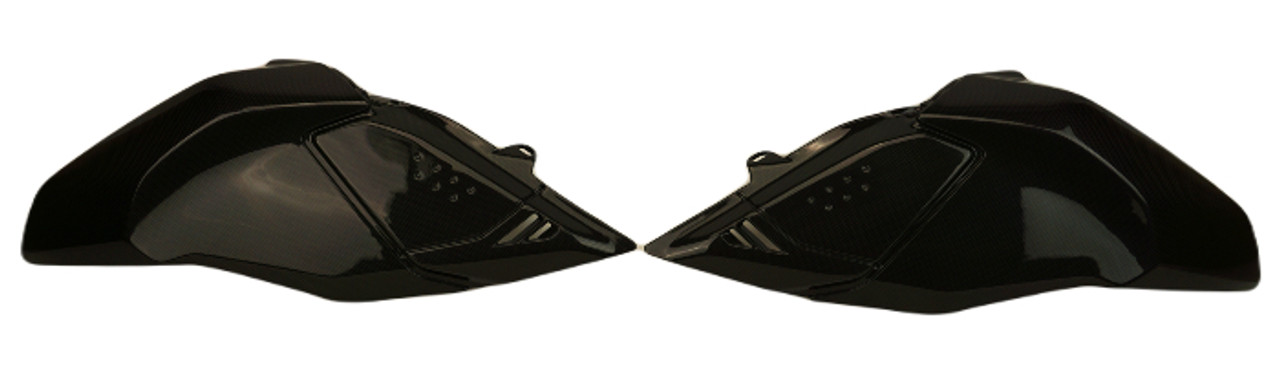 Tank Side Covers in Glossy Plain Weave Carbon Fiber for Ducati Hypermotard 698 Mono 

