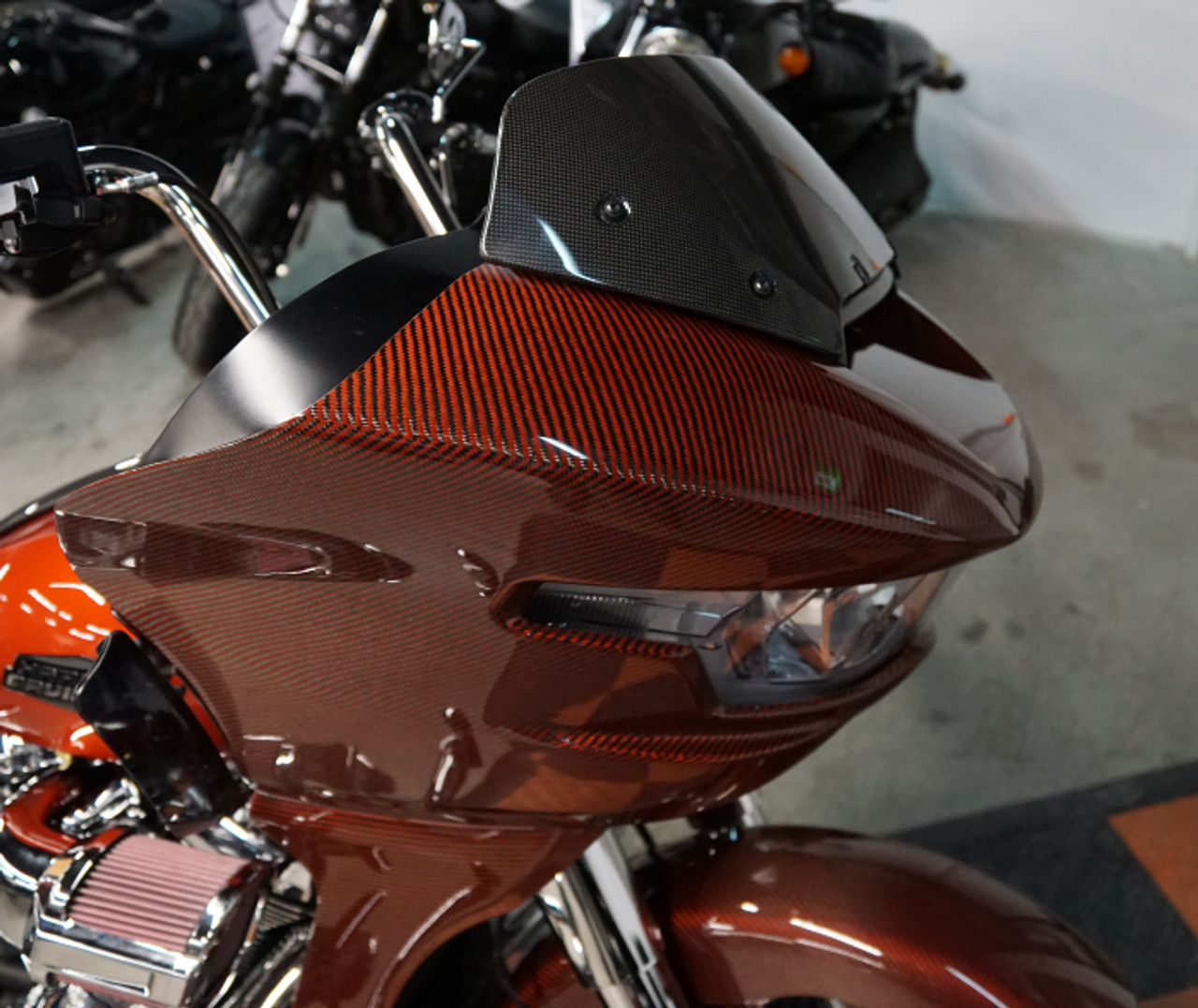 Front Fairing in Black and Orange Carbon Fiber for Harley-Davidson Road Glide 2024+