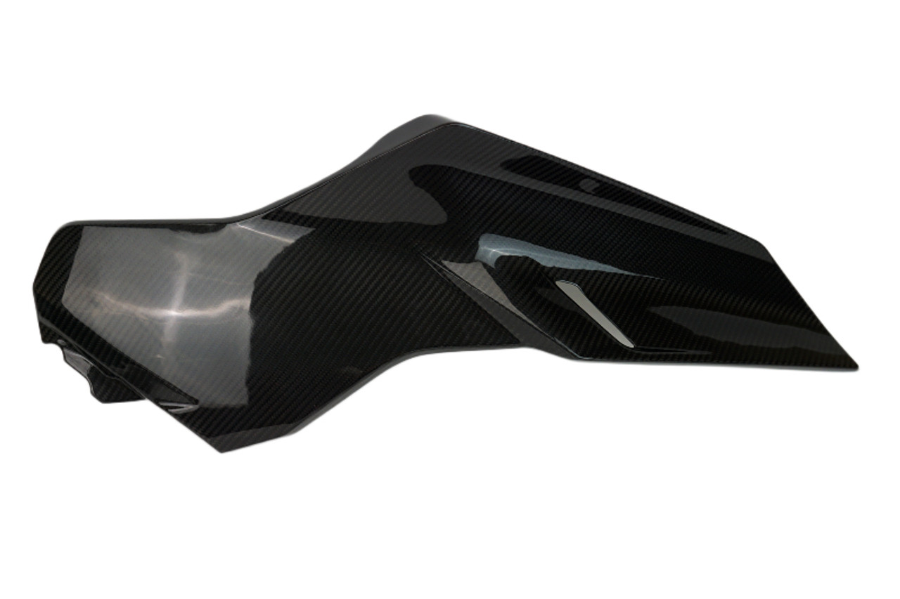 Right Large Side Panel in Glossy Twill Weave Carbon Fiber for KTM Duke 390 2024+