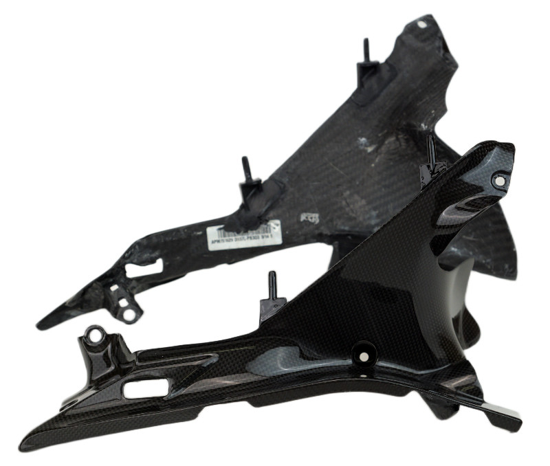 Inner Front Fairing in Glossy Plain Weave Carbon Fiber for Ducati Panigale V2 2025+
