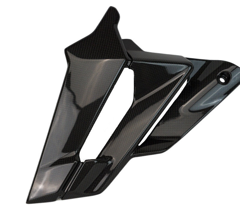 Left Side of Belly Panels in Glossy Plain Weave Carbon Fiber for Ducati Streetfighter V4 2025+