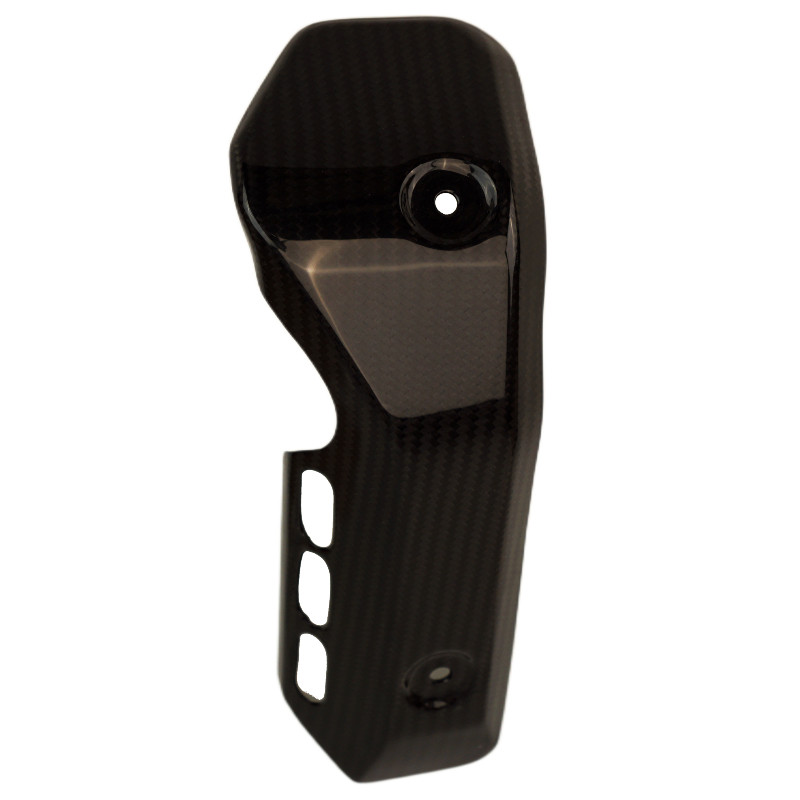 Forward Exhaust Cover in Glossy Twill Weave Carbon Fiber for Yamaha MT-07 2025+

