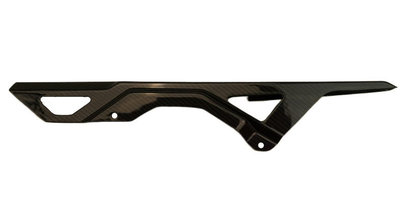 Chain Guard in Glossy Twill Weave Carbon Fiber for Suzuki GSX-8R, GSX-8S, GSX-8T, GSX-8TT


