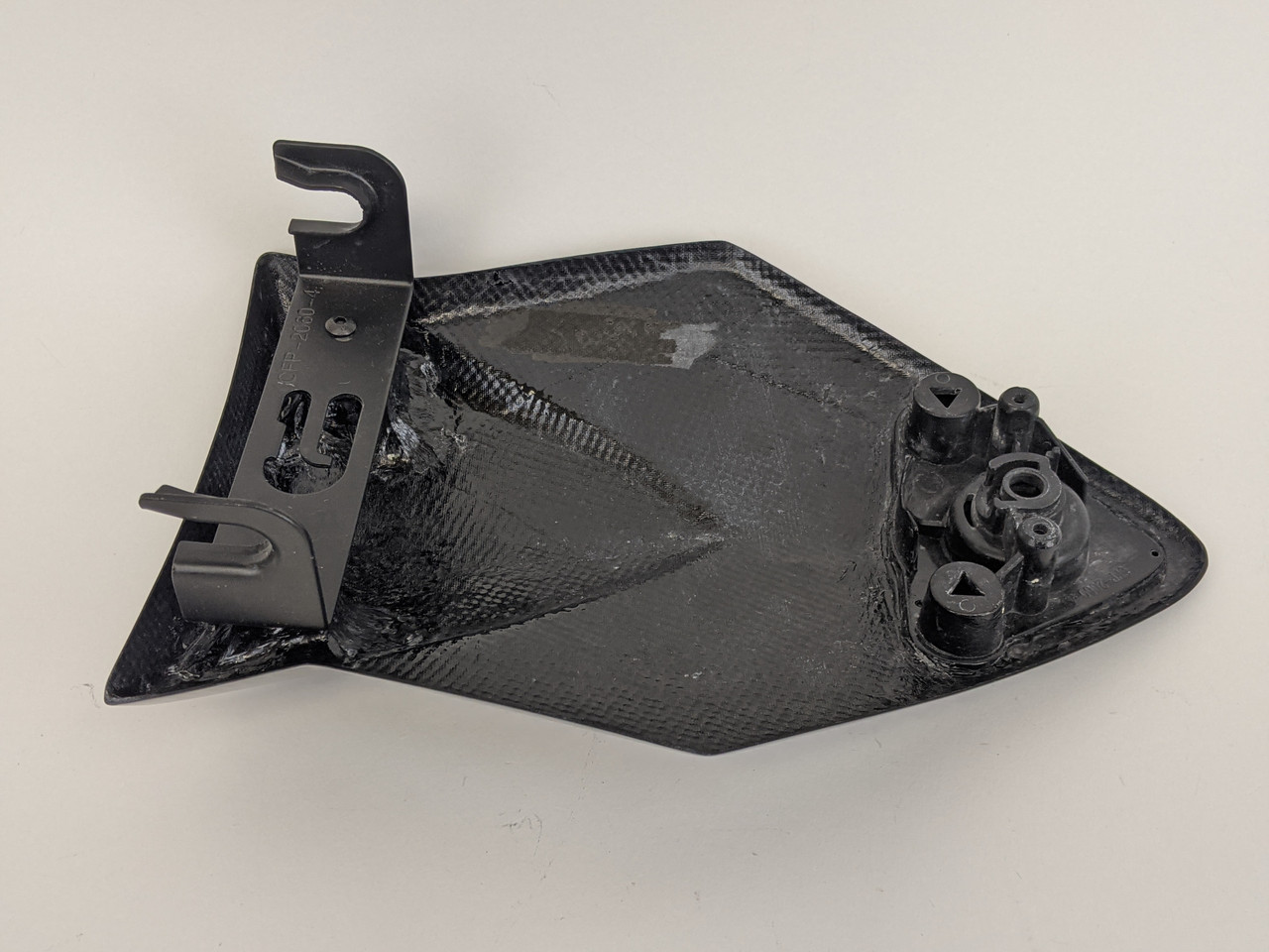 (Discontinued) Glossy-Plain Seat Cowl Cover  in Carbon with Fiberglass for BMW S1000RR  09-14