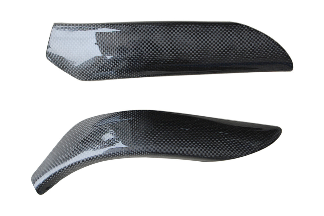 Swingarm Protectors in Glossy Plain Weave Carbon Fiber for Triumph Street Triple 06-11, Daytona 675 06-12