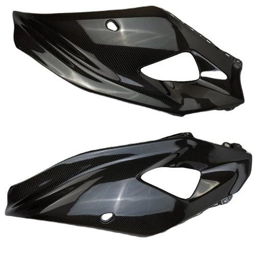 Large Side Panels in Glossy Twill Weave Carbon Fiber for Yamaha R7 2022-2025