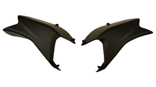 Upper Winglets in Matte Plain Weave Carbon Fiber for Ducati Multistrada V4