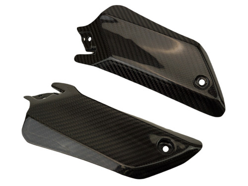 Small Inner Fairings in Glossy Twill Weave Carbon Fiber for Yamaha R7

