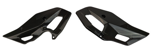 Heel Guards in Glossy Plain Weave Carbon Fiber for BMW R1300GS