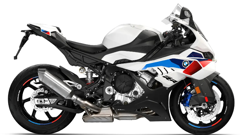 2025-bmw-s1000rr.jpg