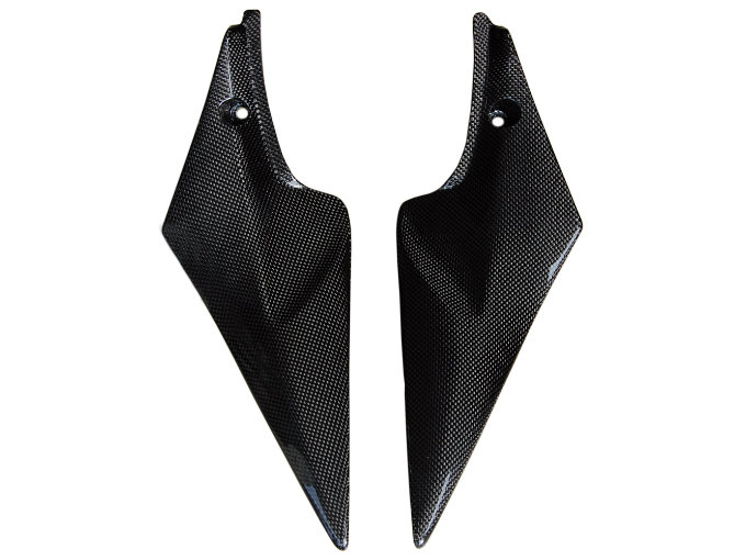 suzuki-gsxr750-2006-tank-side-panels.jpg