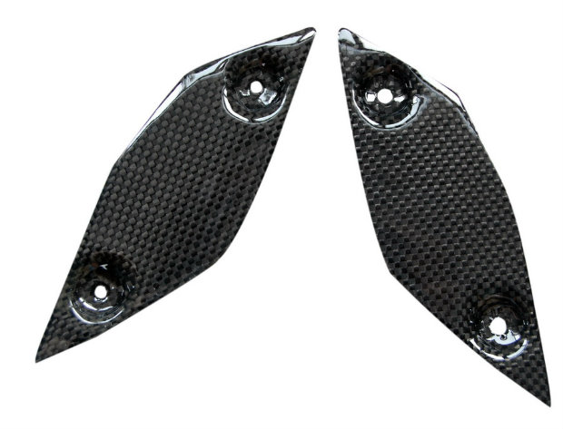 yamaha-fz8-heel-plates.jpg