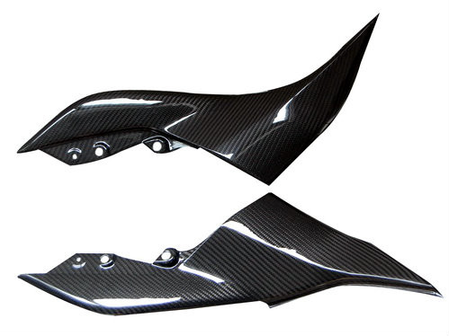 Upper Side Panels in 100% Carbon Fiber for Kawasaki Z750