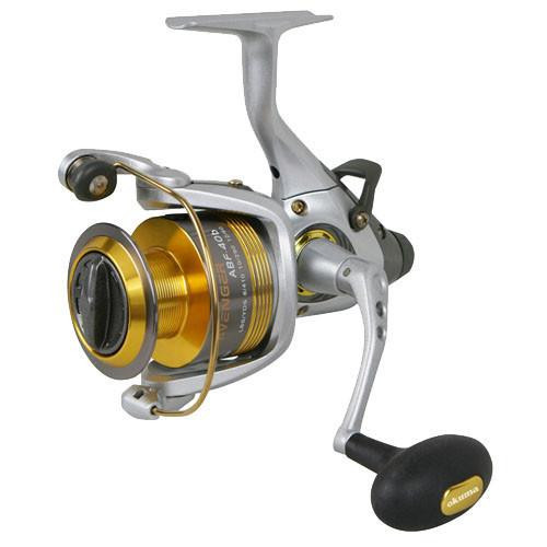Okuma Avenger ABF B-Series Reel 4.5:1 Gear Ratio, 6BB + 1RB Bearings, 19 lb Max Drag, 30" Line Retrieve