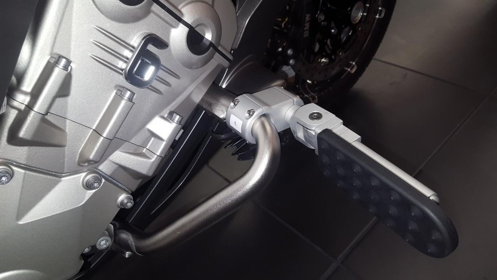 Highway Pegs for OEM Engine Bars K1600GT K1600GTL K1600GTLE 2017