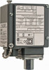 Square D 4, 13 and 4X NEMA Rated, SPDT-DB, 3 to 150 psig, Electromechanical Pressure and Level Switch Fixed Pressure, 120 VAC, 125 VDC, 240 VAC, 250 VDC, 1/4 (Fluid Connection), 1/2 Inch (Conduit) Connector, Screw Terminal 9012GDW5E3 - 59761098