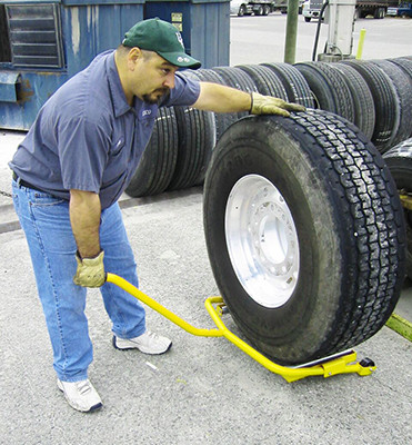 Esco Truck Wheel Dolly 70130 Penn Tool Co., Inc