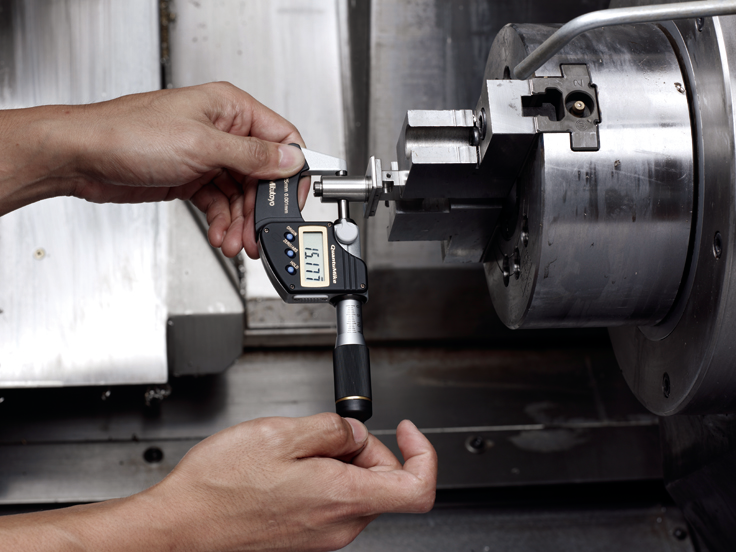 Mitutoyo Digital Micrometer QuantuMike IP65 Inch/Metric, 23" 29318230 Penn Tool Co., Inc