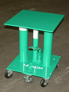 Lexco 300 lb Capacity Foot Operated Hydraulic Lift Table - 492225