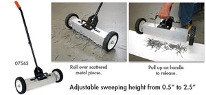 Magnetic Sweeper with Release, 18" Width - 07543