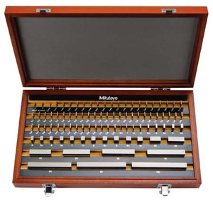 Mitutoyo 1mm Base Block Set, Rectangular, Steel, 47 pc, Grade 00, Series 516 - 516-957-26
