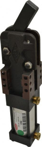 Destaco 3,000 Lb Inner Hold Capacity, Vert Mount, Air Power Hold-Down Toggle Clamp 3/8 NPT Port, 180° Bar Opening 860 - 90912932 Destaco 3,000 Lb Inner Hold Capacity, Vert Mount, Air Power Hold-Down Toggle Clamp 3/8 NPT Port, 180° Bar Opening 860 - 90912932
