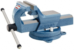 Ridgid 4-1/2" Jaw Width x 5-1/2" Jaw Opening, 3" Throat Depth, Bench & Pipe Combination Vise 3/8 to 3" Pipe Capacity, Bolt Down Swivel Base, Steel 66987 - 74805995