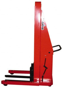 Presto Lifts 2,000 Lb Capacity, 62" Lift Height, Battery Operated Straddle Stacker 2-1/2" Lowered Height, 20" Load Center, 30" Fork Length, 32" Overall Width B862-2000 - 09781410