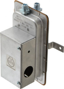 White-Rodgers Air Switches, Operating Range: 0.07 to 12.0, Switch Action: SPDT, Temperature Range: -40 to +180, Width (Inch): 3-7/8, Height (Inch): 6-1/8, Depth (Inch): 3-3/16 07 70 001S1 - 05287651