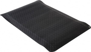Wearwell 3 Ft. Long x 2 Ft. Wide x 9/16 Inch Thick, Vinyl Diamond Plate Surface Pattern, Electrically Conductive Antistatic Matting 1 x 106 Ohm Surface to Surface, 8 x 106 Ohm Surface to Ground Resistivity, Black 786.916X2X3DPBK - 01171727