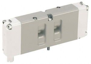Parker Hannifin 120 VAC Aluminum Double Solenoid 3- Position Solenoid Valve Pressure Center Open, 145 Max psi HB7VXBG023A - 91209239