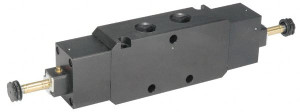 Parker Hannifin 1/2" NPT Port Aluminum Double Solenoid, 3-Position - Valveless Coil Solenoid Valve Center Exhaust Open, 145 Max psi B773BCNXXA - 91209411