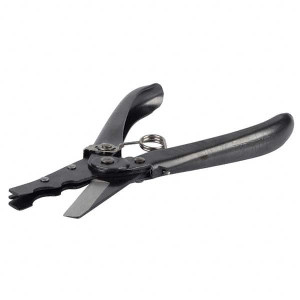 SMC Pneumatics Pipe & Tube Cutters, Type: Tube Cutter, Maximum Pipe Capacity (mm): 18, Minimum Pipe Capacity: 0 (Inch), Cuts Material Type: Soft Plastic Tubing TK-2 - 78689536