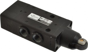 Norgren 0.98 CV Rate, 1/4" NPT Inlet 5/2 Super Mechanical Valve 1/4" NPT Inlet, Packed Spool Valve, Roller Actuator X3064222 - 87823753