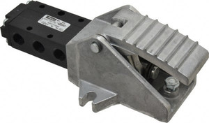 Parker Hannifin 0.83 CV Rate, 1/4" NPT Inlet Direct Air 4 Mechanical Spool Valve 4 Way, 2 Position, 150 Max psi, Pedal Spring Return 520711000 - 51018158