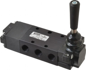 Parker Hannifin 0.83 CV Rate, 1/4" NPT Inlet Direct Air 4 Mechanical Spool Valve 4 Way, 3 Position EC, Lever Spring Return, 150 Max psi 529811000 - 84655398