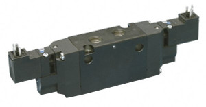 Parker Hannifin 4-Way Body Ported Stacking Solenoid Valve 24 VDC, 1.4 CV Rate, 7.51" Long B522BB549C - 09687203