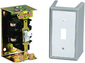 Square D 3 Poles, 30 Amp, NEMA, Enclosed Toggle Manual Motor Starter 1 hp at 90 VDC, 1-1/2 hp at 230 VDC, 15 hp at 460 VAC, 2 hp at 115 VAC, 2 hp at 115 VDC, 20 hp at 575 VAC & 7-1/2 hp at 230 VAC, CE, CSA, NEMA 1 & UL Listed 2510KG6 - 69666246