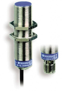 Telemecanique Sensors PNP, NC, 8mm Detection, Cylinder Shielded, Inductive Proximity Sensor 3 Wires, IP68, IP69K, 12 to 48 VDC, M18x1 Thread, 2.44 Inch Long XS618B1PBL2 - 59758128