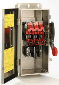 Eaton Cutler-Hammer 60 Amp, 250 VDC, 480-600 VAC, 3 Pole Fused Safety Switch NEMA 3R, 3 Phase, 20 hp at 480 VAC, 25 hp at 600 VAC (Single Phase), 30 hp at 480 VAC, 50 hp at 600 VAC (Triple Phase), 3PST Contact Form DH362FRK - 00438457