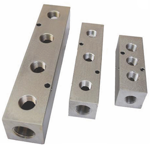 Rapidair Aluminum Pneumatic Compressed Air 1" NPT Manifold Blocks - (5) 3/4" Outlets - H-100-75-5