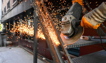 Angle Grinder Uses: A Complete Guide to Cutting, Grinding & DIY Projects