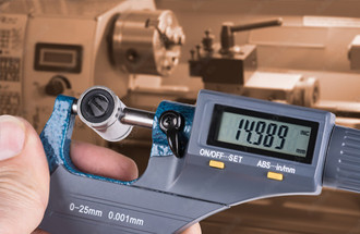 How Do You Use a Micrometer? How Do You Use a Micrometer?