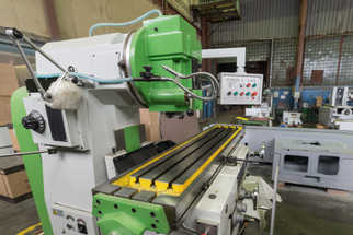Best Milling Machines for Your Workshop: Top CNC, Budget & Industrial Picks