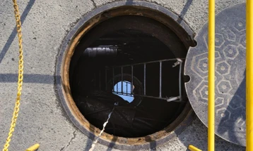 Essential Tools for Accessing Sewers: Manhole Hooks, Cover Lift Dollies & Septic Lid Lifters