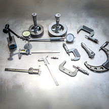 Top 10 Measuring Instruments Every Machinist Should Own