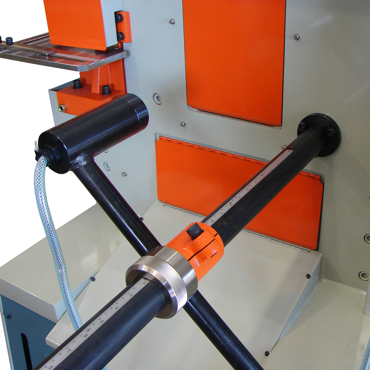 Baileigh SW-132 Hydraulic Ironworker, 132 Ton - BA9-1007708