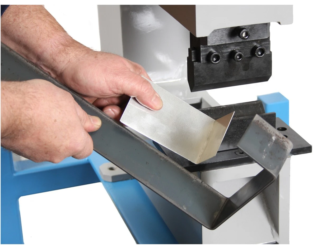 RITEWAY PRESS BRAKE DIE 30 DEGREE FORMING DIE #58 36 INCH RITEWAY PRESS BRAKE DIE 30 DEGREE FORMING DIE #58 36 INCH