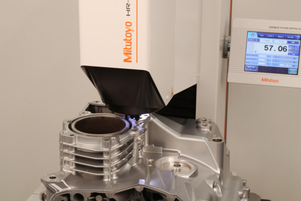 Mitutoyo HR-600 Series High-End CNC Rockwell Hardness Testing