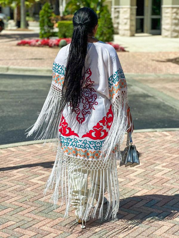 Amore Fringe Kimono 